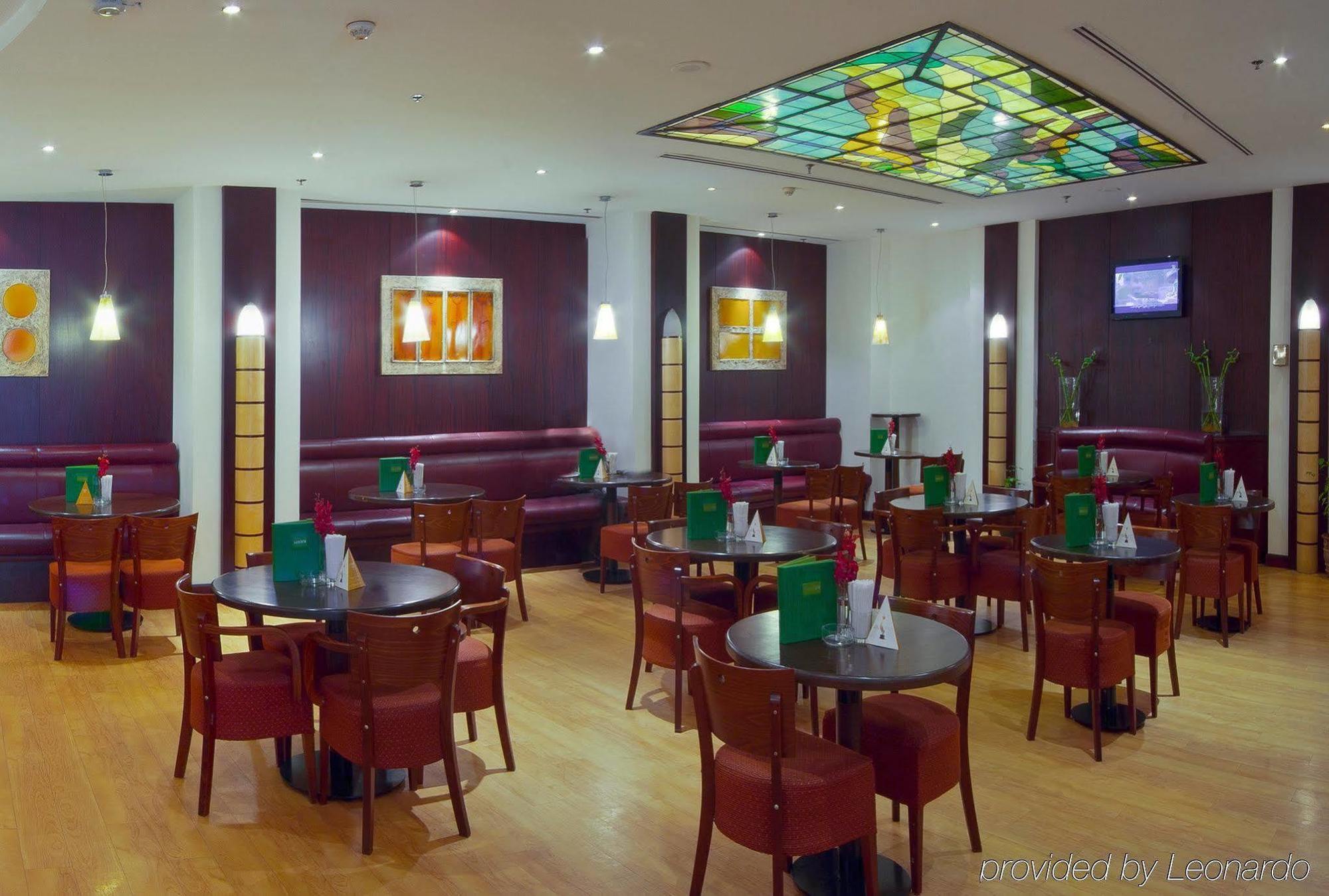 Holiday Inn Al Salam Τζέντα Εστιατόριο φωτογραφία